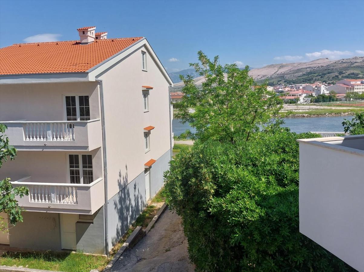 Apartmani Lavanda Паг Екстериор снимка